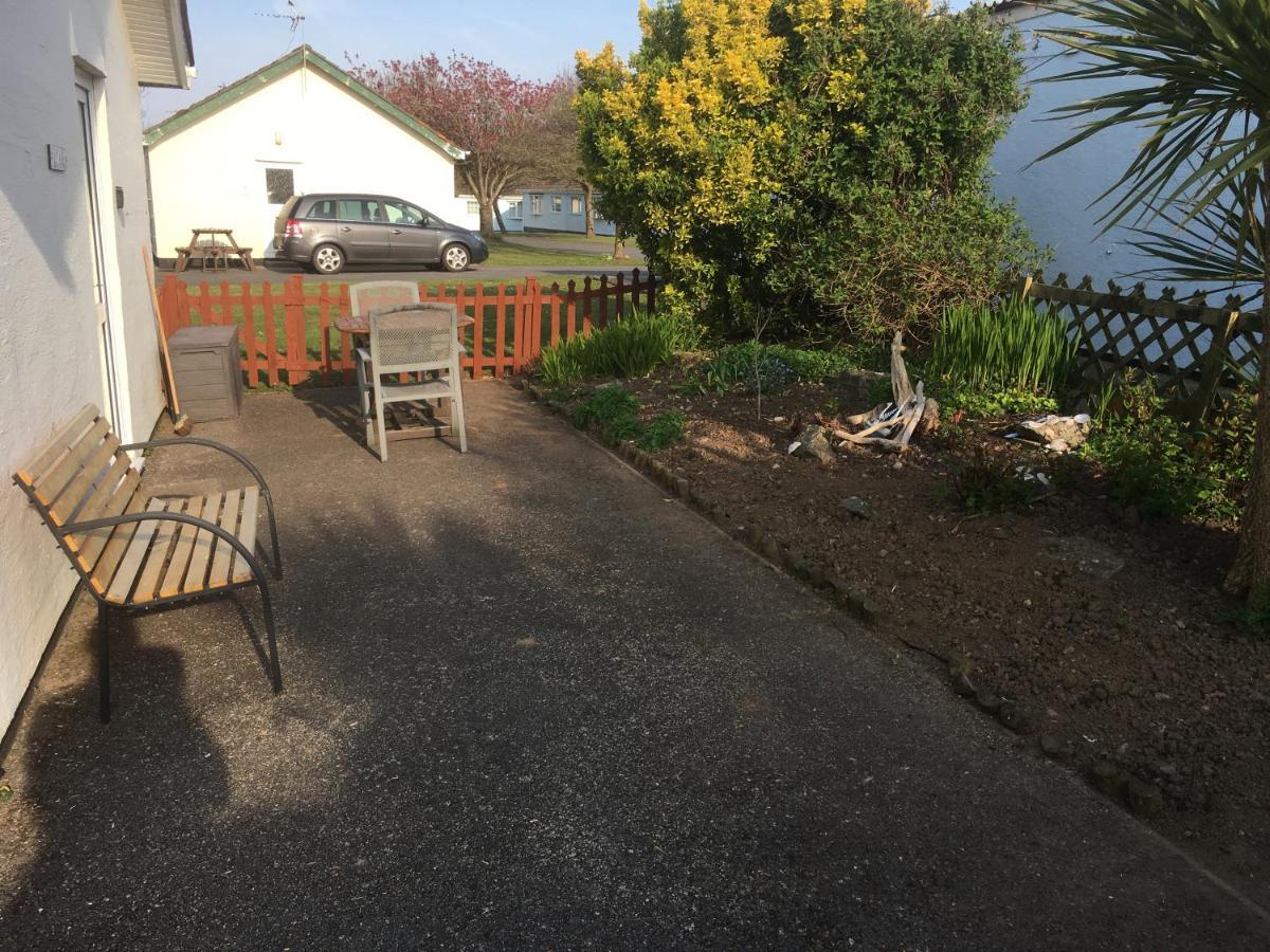 Number 43 The Gower Holiday Village 스완지 외부 사진
